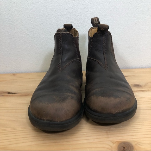 Blundstone 2 Womens 5 Chelsea Boot Brown Leather Broken In Slip On Shoes Classic - Picture 2 of 10
